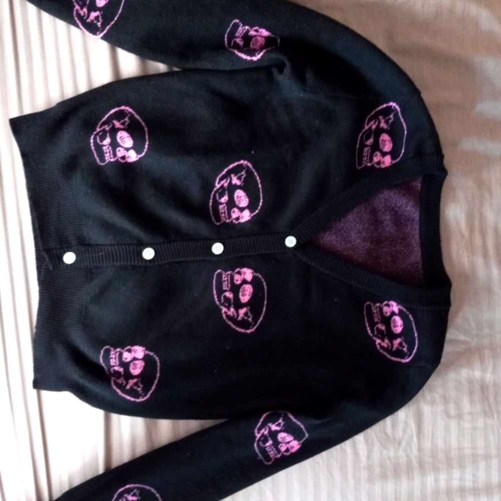 ROMWE skull pattern button front cardigan